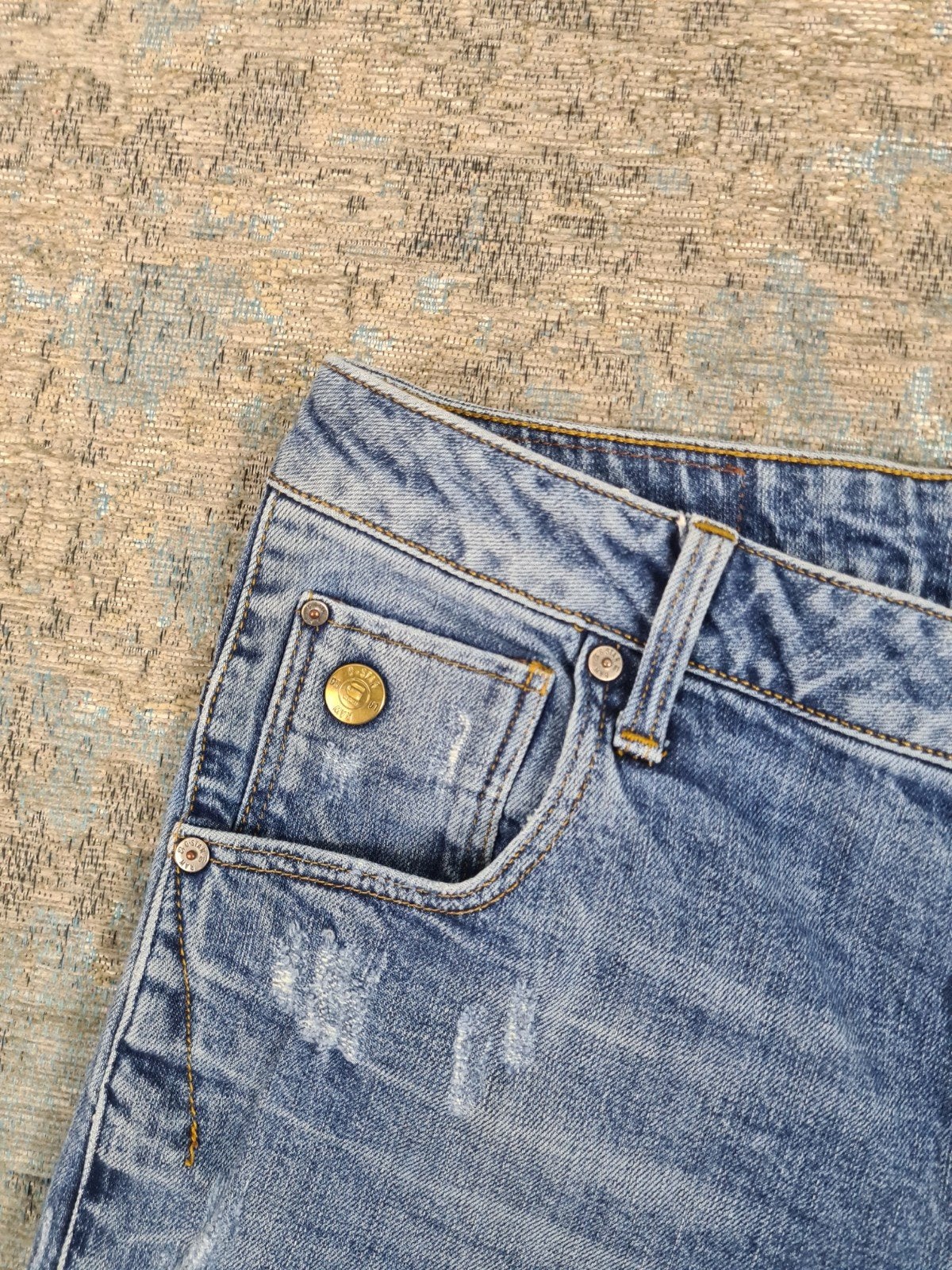 G-Star ARC 3D SLIM W31 L38 Slim STRETCH Bronno3138 Blauw

Ta, G-Star Raw, https://www.g-star.com/nl_nl/customer-service, W32 (confectie 46) of kleiner