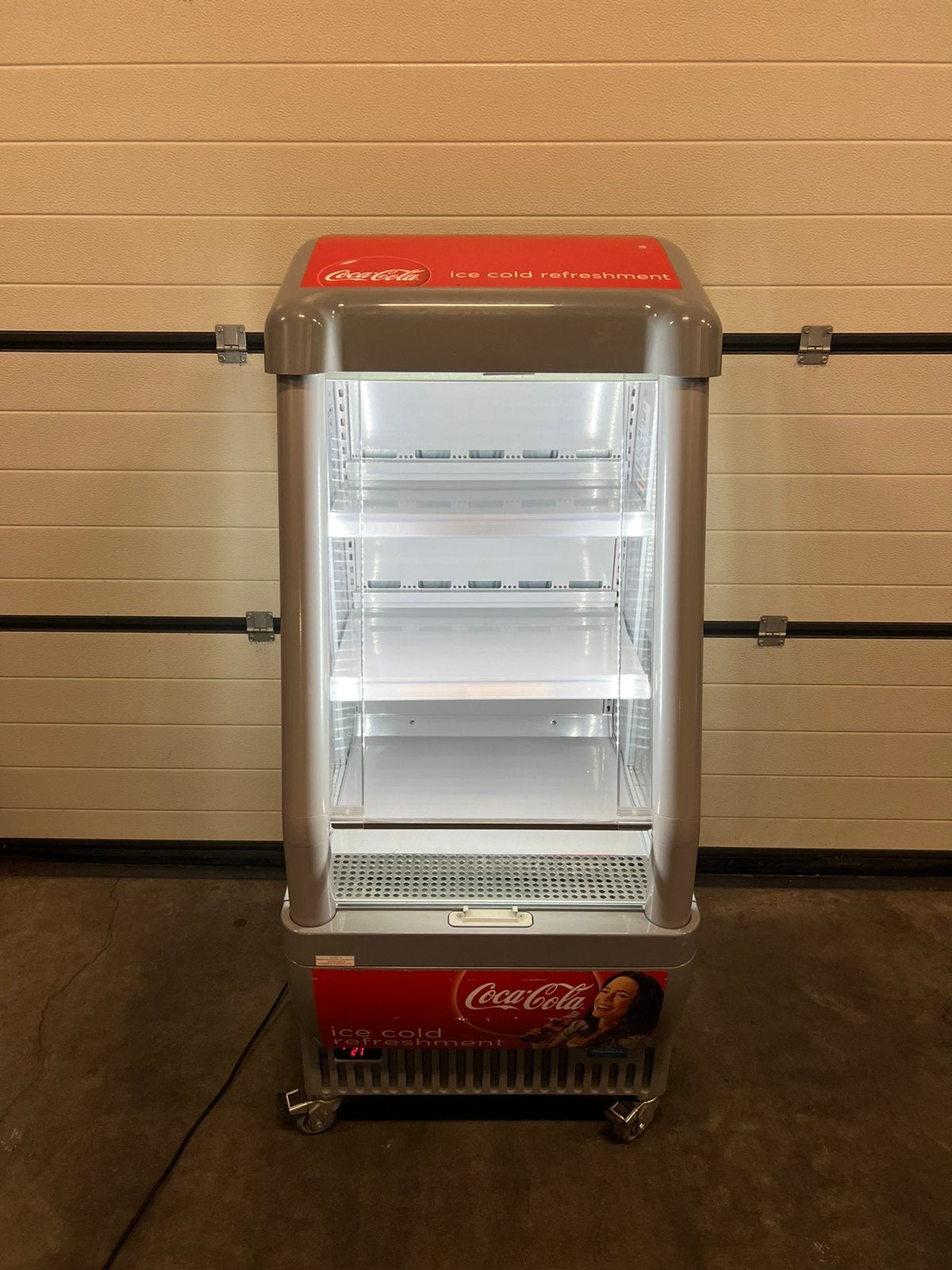 Coca cola koelkast ecocooler per stuk 350 euro, Zonder vriesvak, G, 200 liter of meer, Zo goed als nieuw