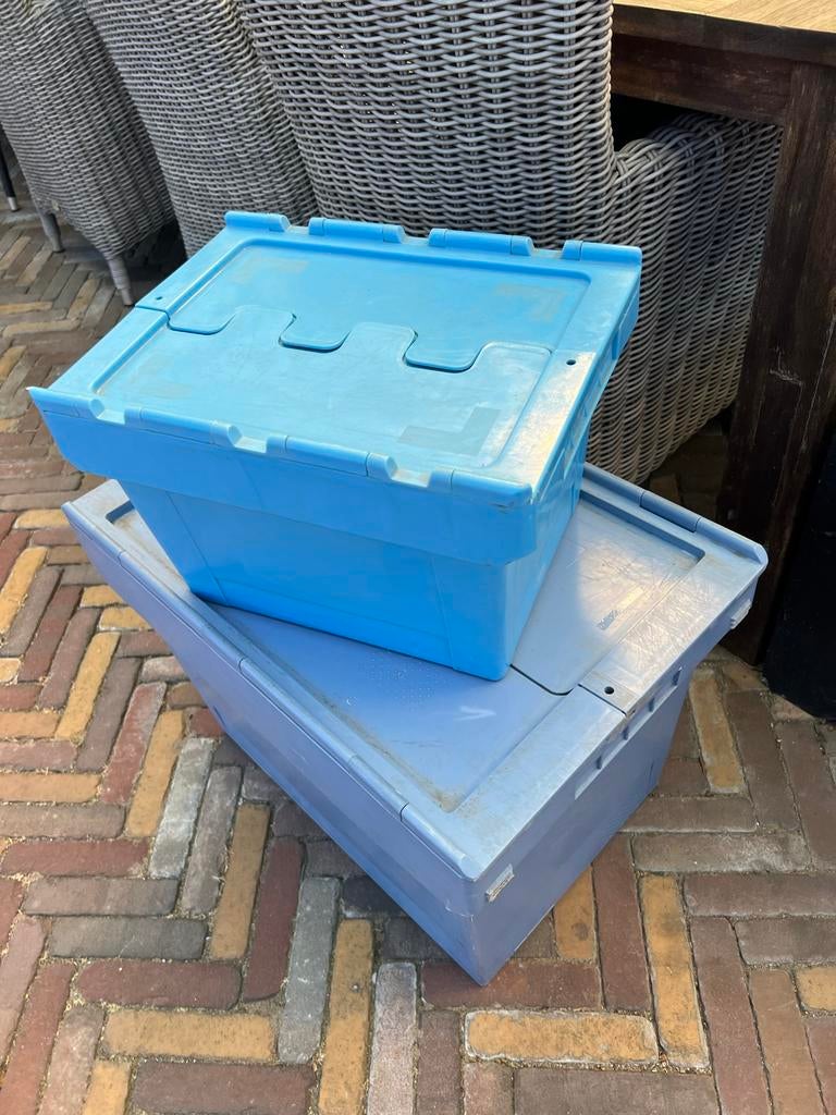 Stapelbare en opvouwbare blauwe kratten, Doe-het-zelf en Verbouw, Kratten en Dozen, Ophalen, Gebruikt, 40 tot 60 cm, Opvouwbaar