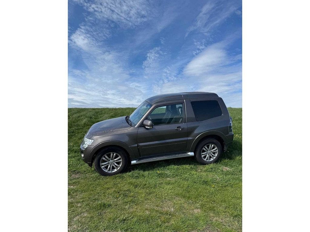 mitsubishi MITSUBISHI PAJERO 3.2 TDI Automaat VB-577-T, Auto's, Mitsubishi, Euro 5, Gebruikt, Overige carrosserieën, Bedrijf