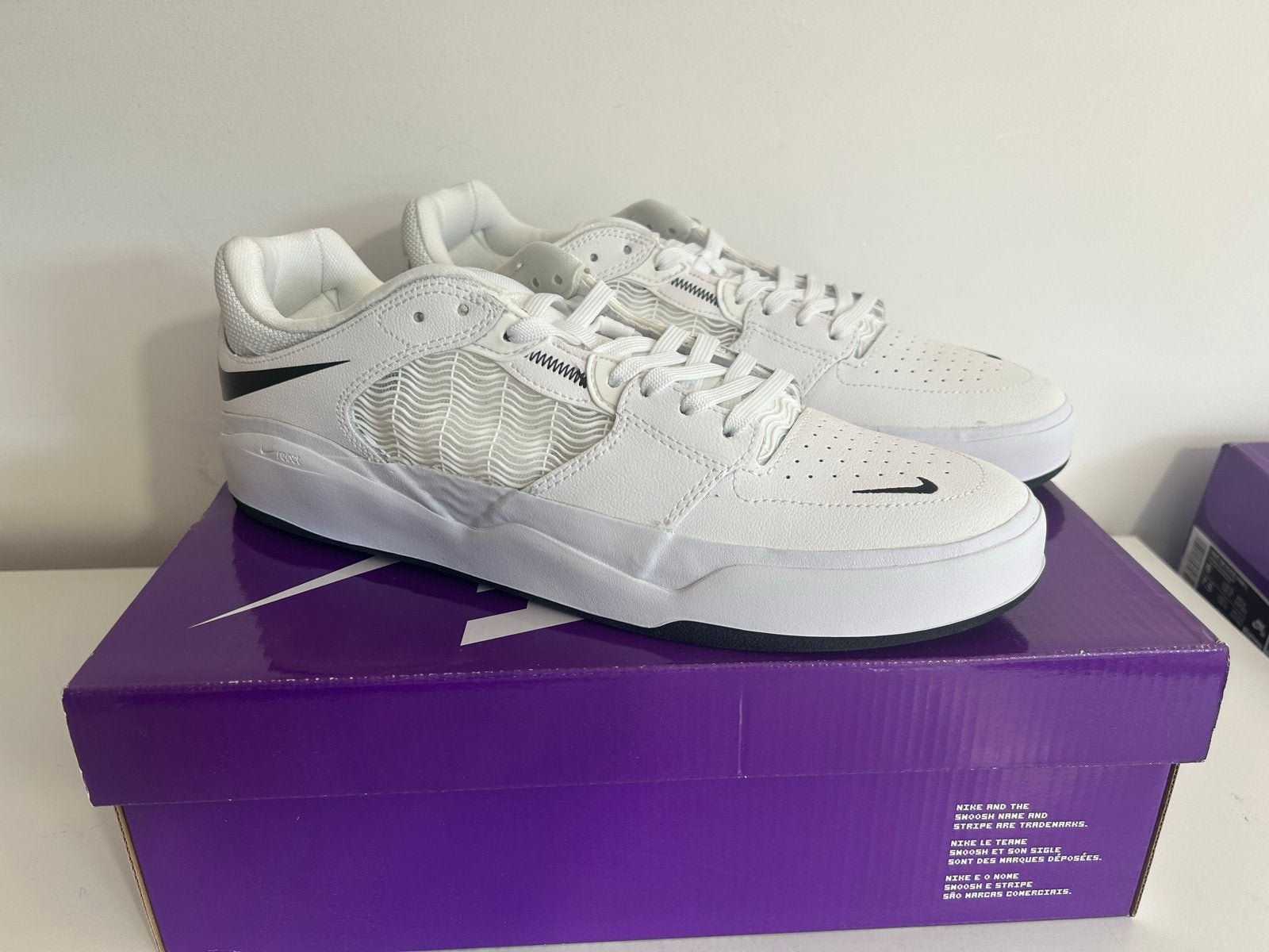 Nike SB Ishod Wair Premium Skateschoenen Wit Zwart, Kleding | Heren, Schoenen, Ophalen of Verzenden, Nieuw, Wit, Sneakers of Gympen