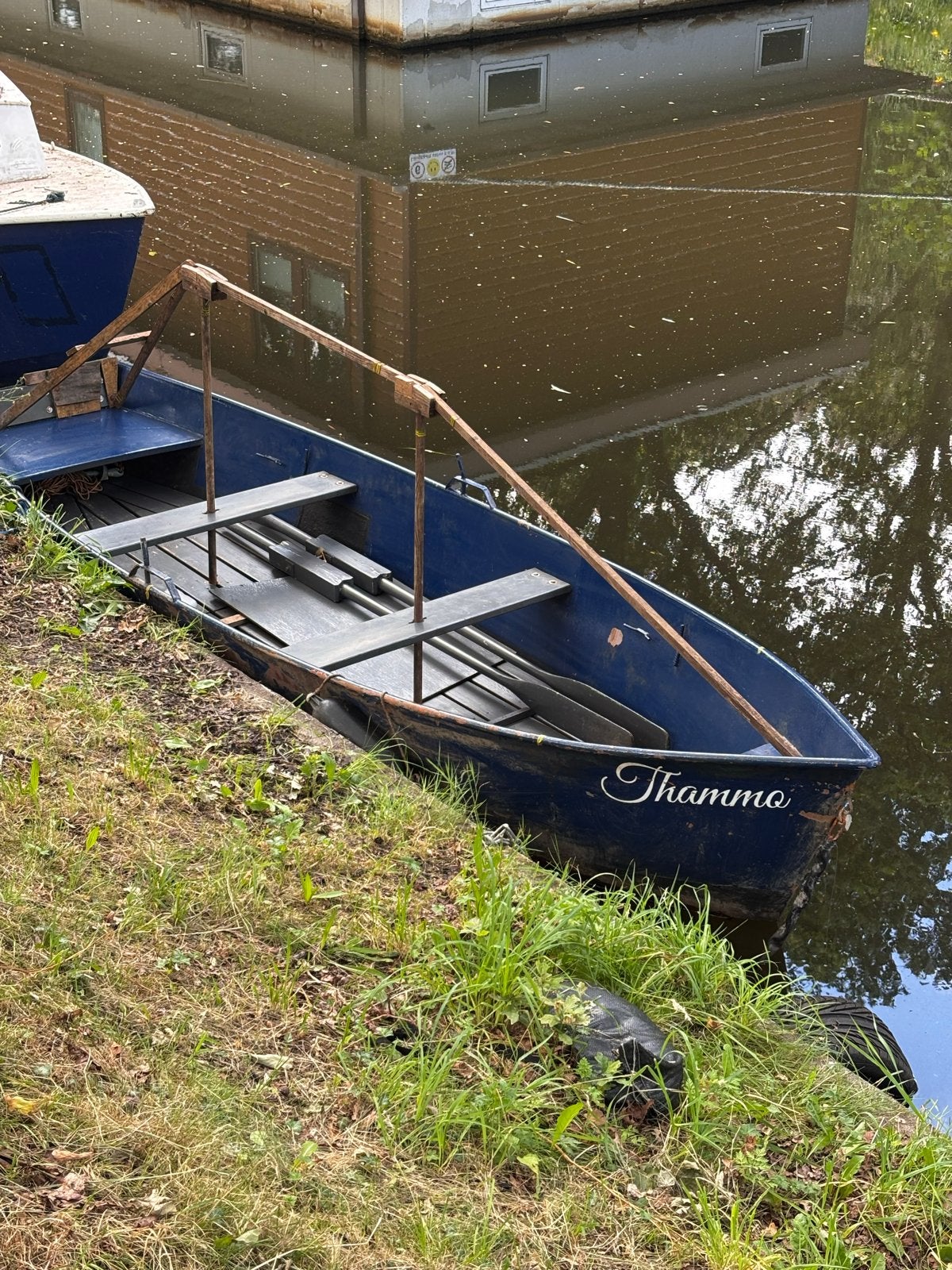 Robuuste roeiboot met Minn Kota elektromotor, Watersport en Boten, Roeiboten, Gebruikt, Met roeispanen of peddels, Ophalen of Verzenden