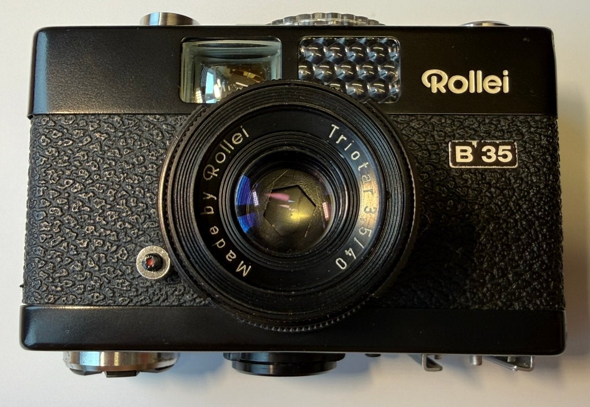 Rollei 35 B camera, triotar 3,5/40 lens, originele hoes, Ophalen of Verzenden, Zo goed als nieuw, Compact, Overige Merken