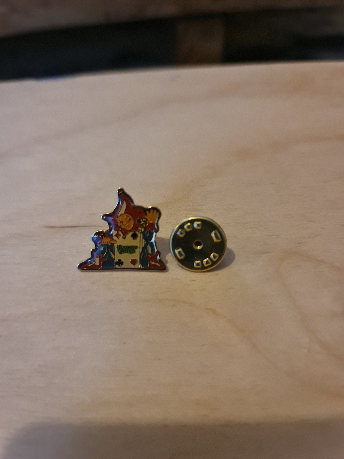 Officiële, zeldzame Holland Casino Efteling-pin., Ophalen of Verzenden, Zo goed als nieuw, Figuurtje, Speldje of Pin