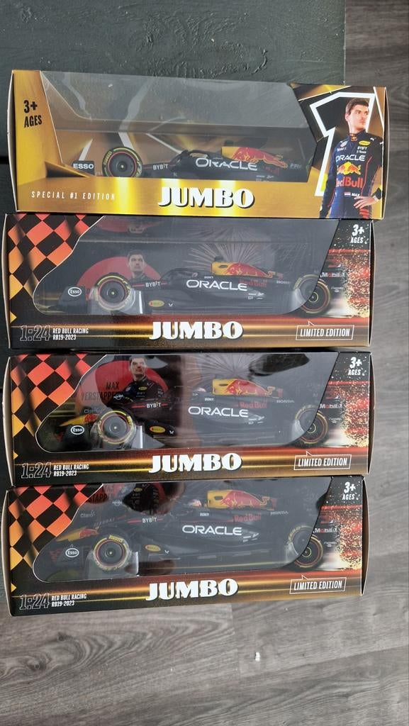 Max verstappen autos 4x, Hobby en Vrije tijd, Modelauto's | 1:24, Ophalen of Verzenden, Bburago