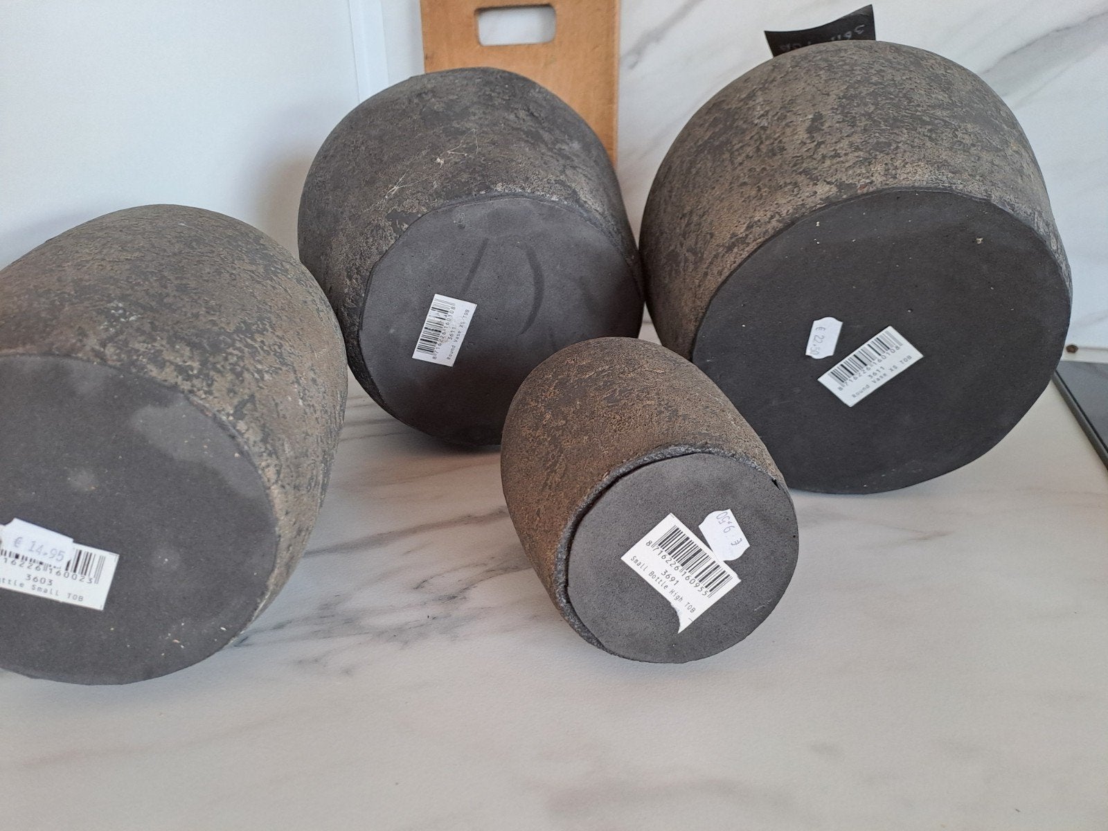 still  vazen  / potten set, Ophalen, Zo goed als nieuw, Met patroon/structuur, Grijs