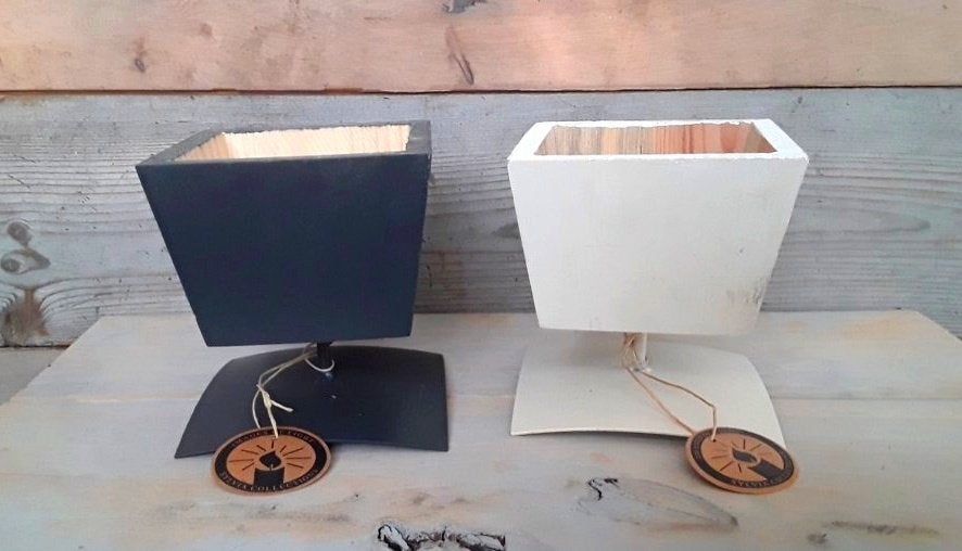 Houten bakjes op metalen voet / wit en zwart - nieuw, Huis en Inrichting, Woonaccessoires | Overige, Hout, Zwart, Overige stijlen