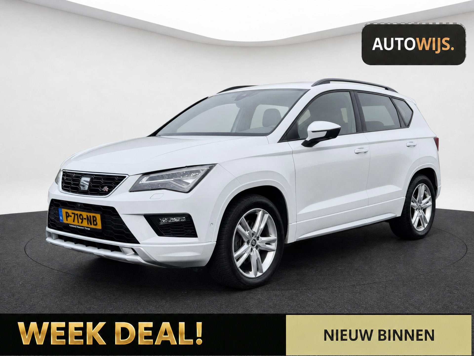 Seat Ateca 2.0 EcoTSI FR 4DRIVE|190PK|PANO|CAMERA|FR-PAKKET|, Auto's, Automaat, Gebruikt, Wit, 14 km/l