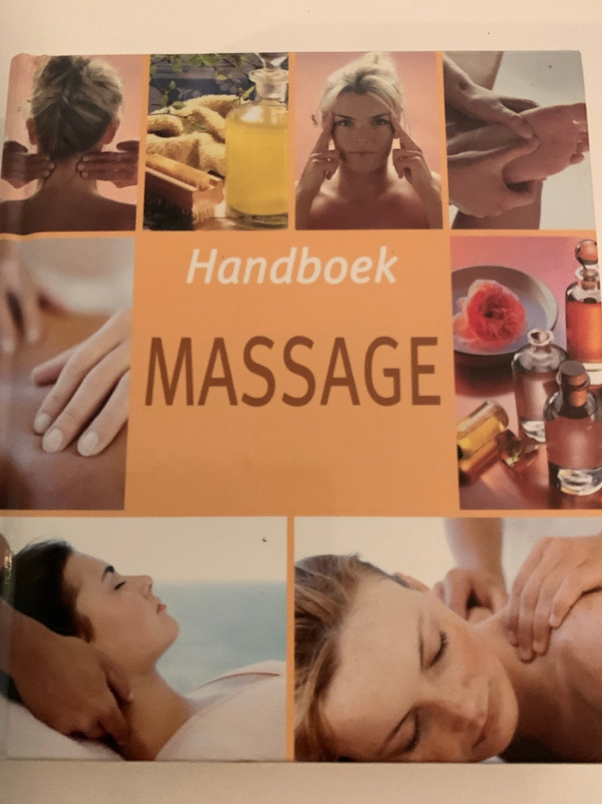 Handboek Massage, Boeken, Studieboeken en Cursussen, Zo goed als nieuw, Overige niveaus, Gamma, Ophalen of Verzenden