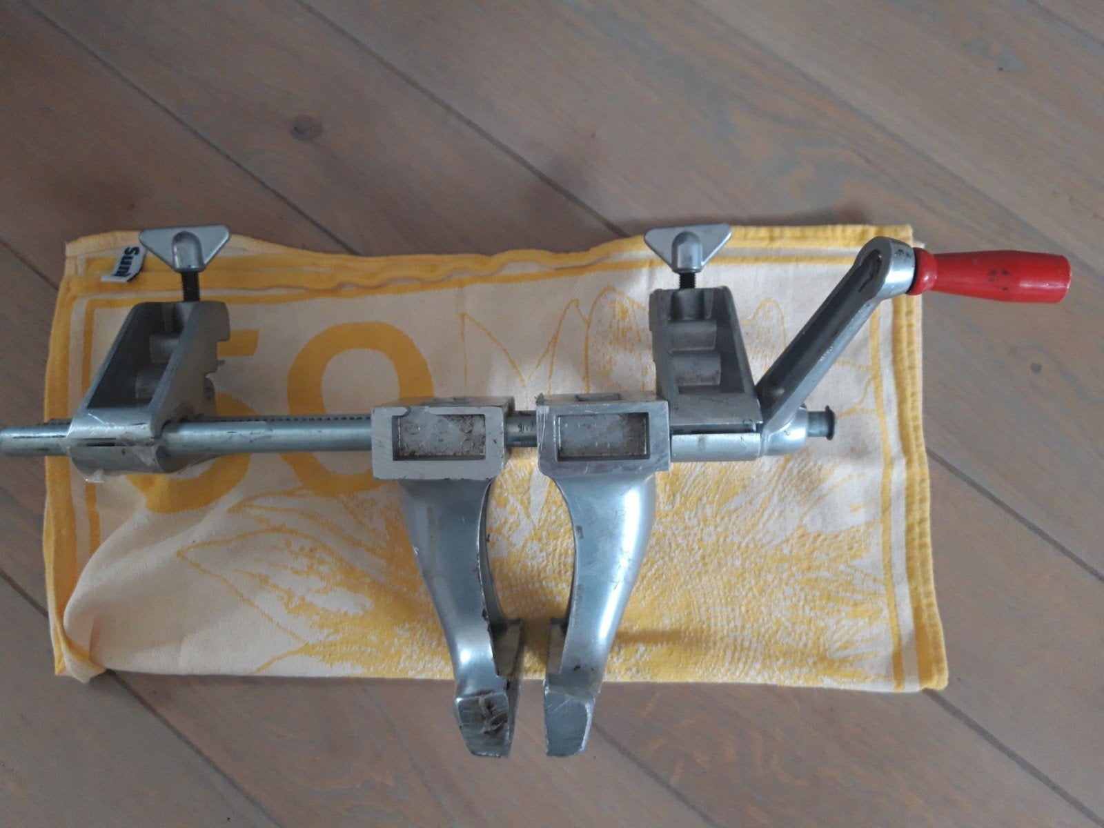 bank schroef. Merk: Zyliss, Ophalen of Verzenden, Gebruikt, Minder dan 50 mm, Overige typen