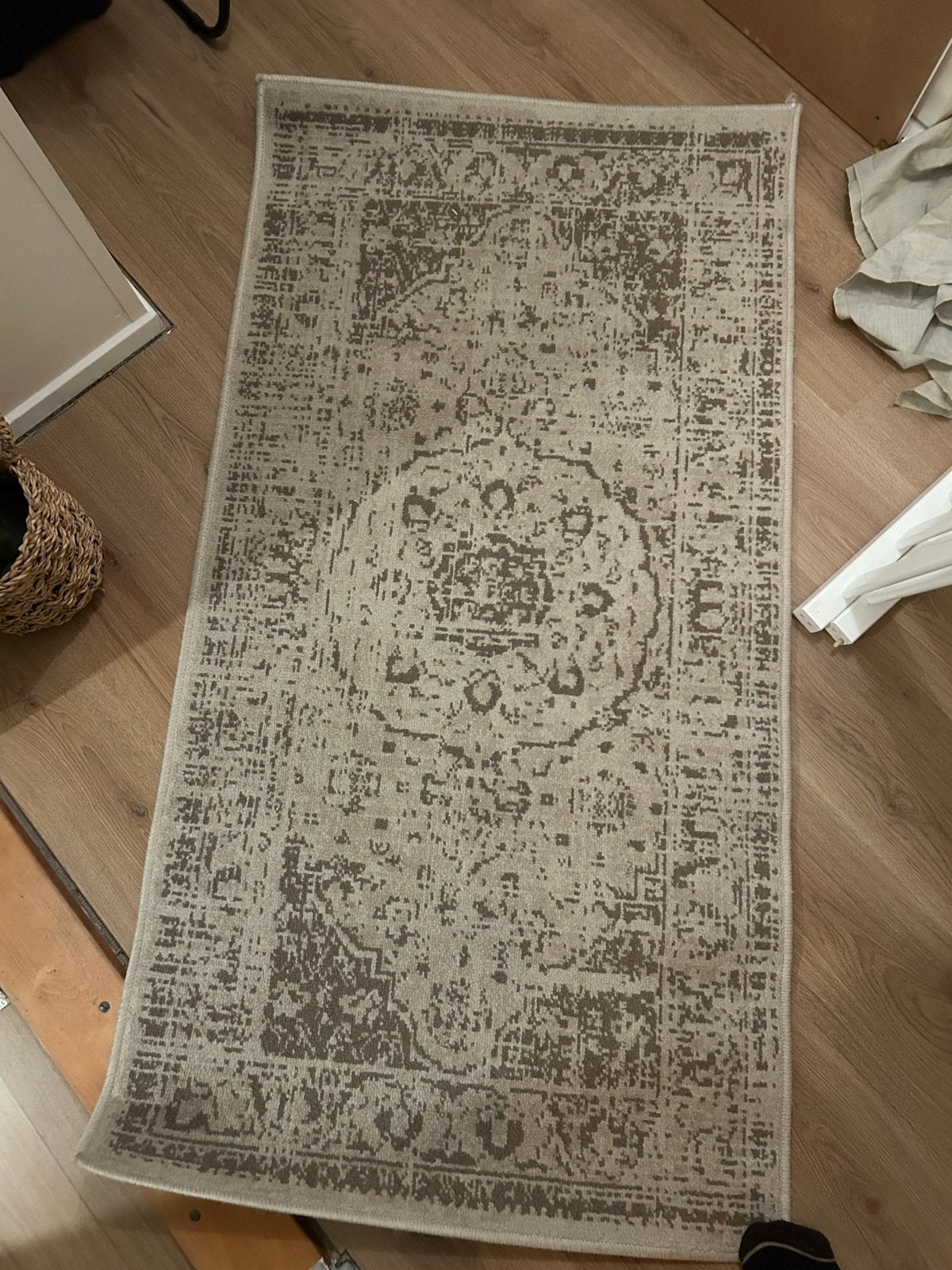 Smal vloerkleed 80x150 cm, Huis en Inrichting, Ophalen, Gebruikt, 100 tot 150 cm, Beige