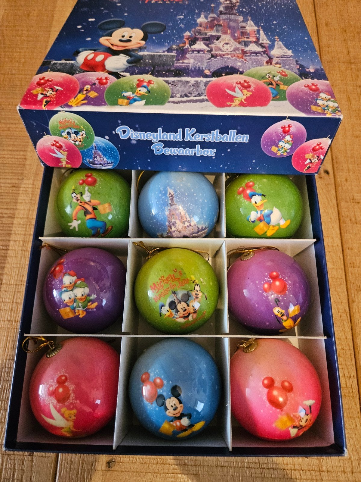 Disney kerst ballen in originele doos, 12 stuks, Ophalen of Verzenden, Overige figuren, Zo goed als nieuw, Beeldje of Figuurtje