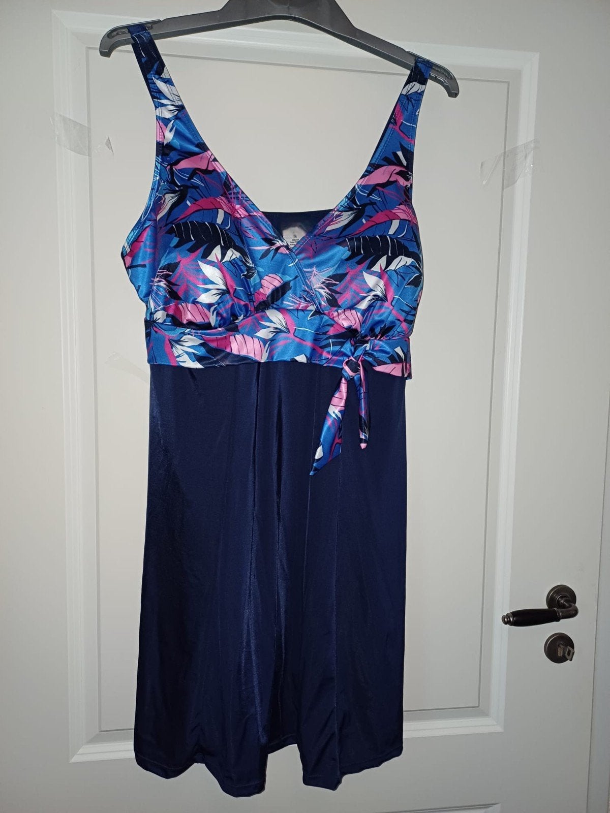 Stijlvolle Badpakjurk Maat 56/58 met Voorgevormde Cups, Kleding | Dames, Badmode en Zwemkleding, Ophalen of Verzenden, Nieuw, Blauw