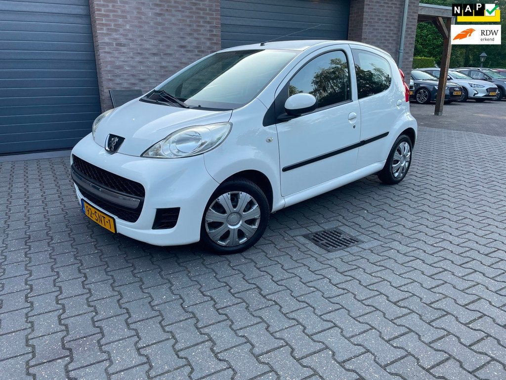 Peugeot 107 1.0-12V Blue Lease AIRCO 5 drs 2011, Auto's, Voorwielaandrijving, Euro 5, Gebruikt, 4 stoelen