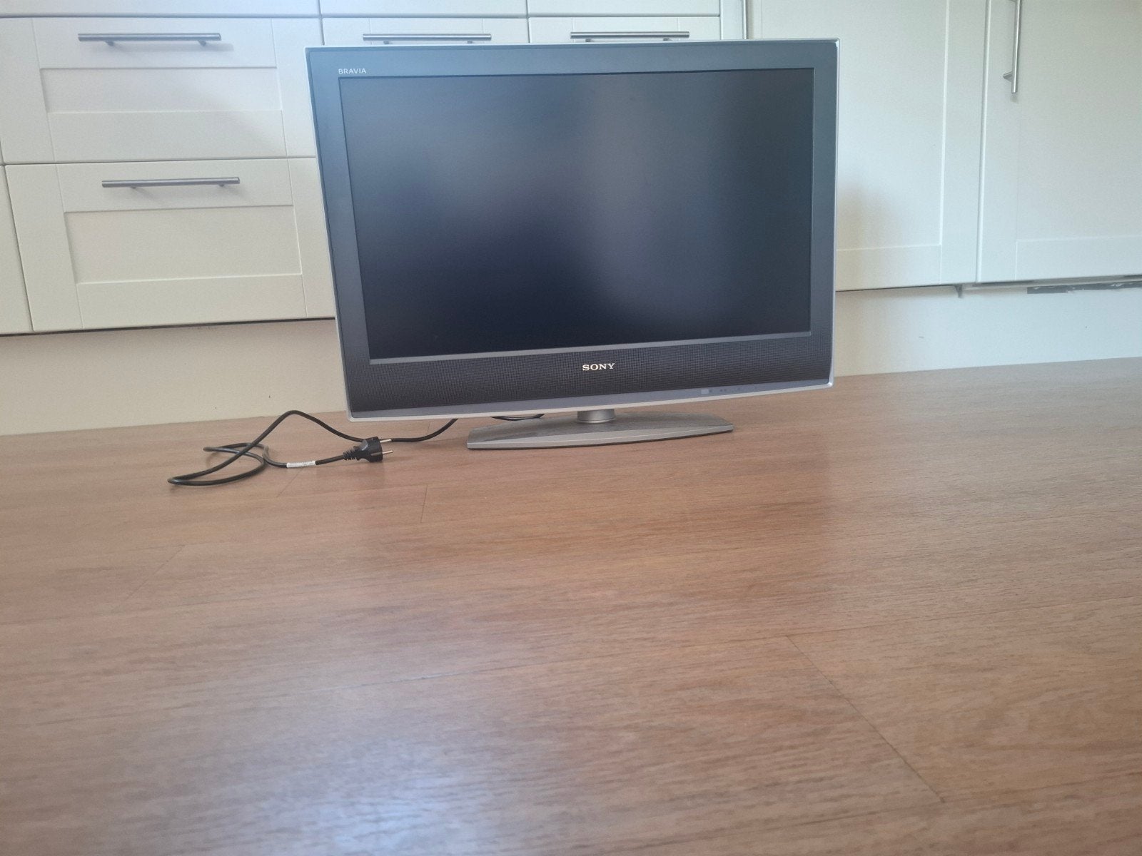 hele oude tv sony, Audio, Tv en Foto, Luidsprekers, Ophalen, Gebruikt, Overige typen, WiFi