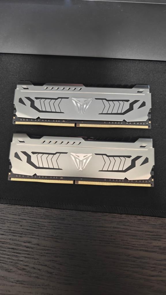 16GB RAM DDR4 (2 x 8GB) 3733MHz, DDR4, Ophalen of Verzenden, Zo goed als nieuw, Desktop