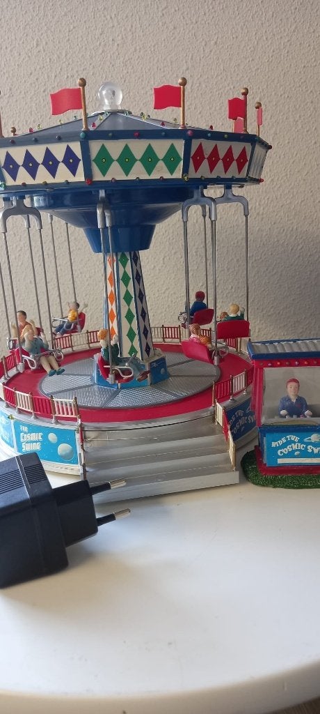Lemax Cosmic Swing, Ophalen of Verzenden, Gebruikt