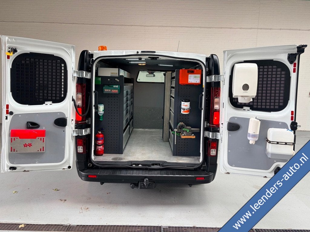 Renault Trafic Servicewagen 1.6 dCi euro6 T27 L1H1 Comfort B, Voorwielaandrijving, Gebruikt, Renault, Wit
