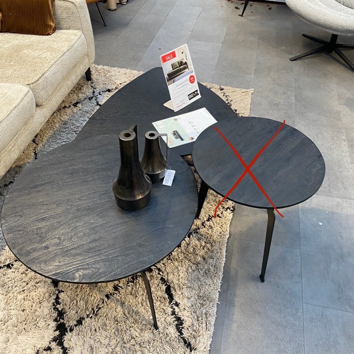 Set van 2 zwarte salontafels: Eleanora Moos & By Boo Kenji, Huis en Inrichting, Tafels | Salontafels, Ophalen, Overige materialen