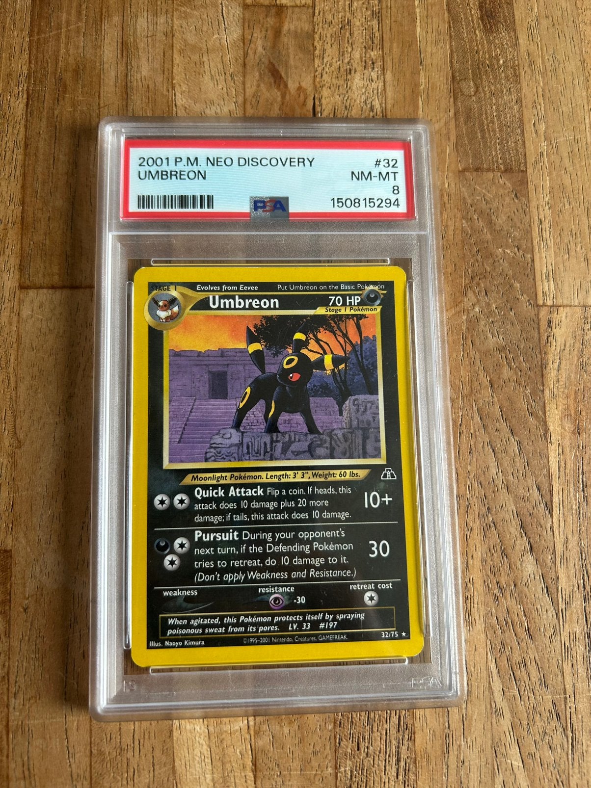 Umbreon Neo Discovery #32 - PSA8 Pokemon TCG, Ophalen of Verzenden, Zo goed als nieuw