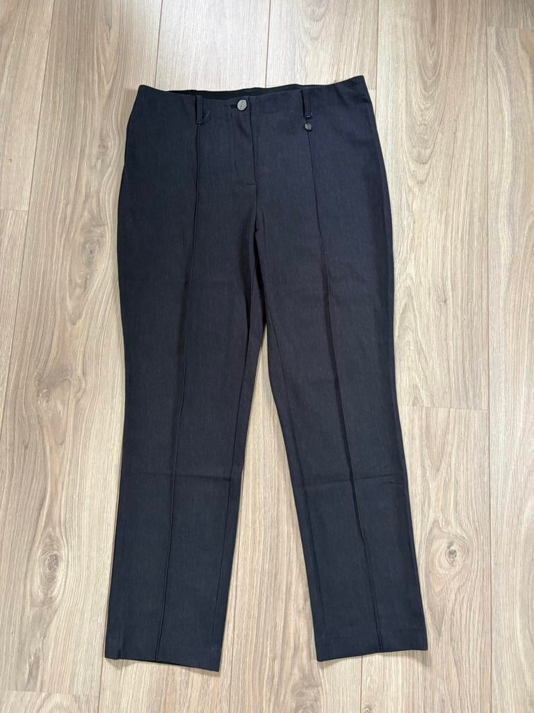 Antracietkleurige Marc Cain broek - maat N3/38/M, Kleding | Dames, Maat 38/40 (M), Ophalen of Verzenden, Zo goed als nieuw, Grijs