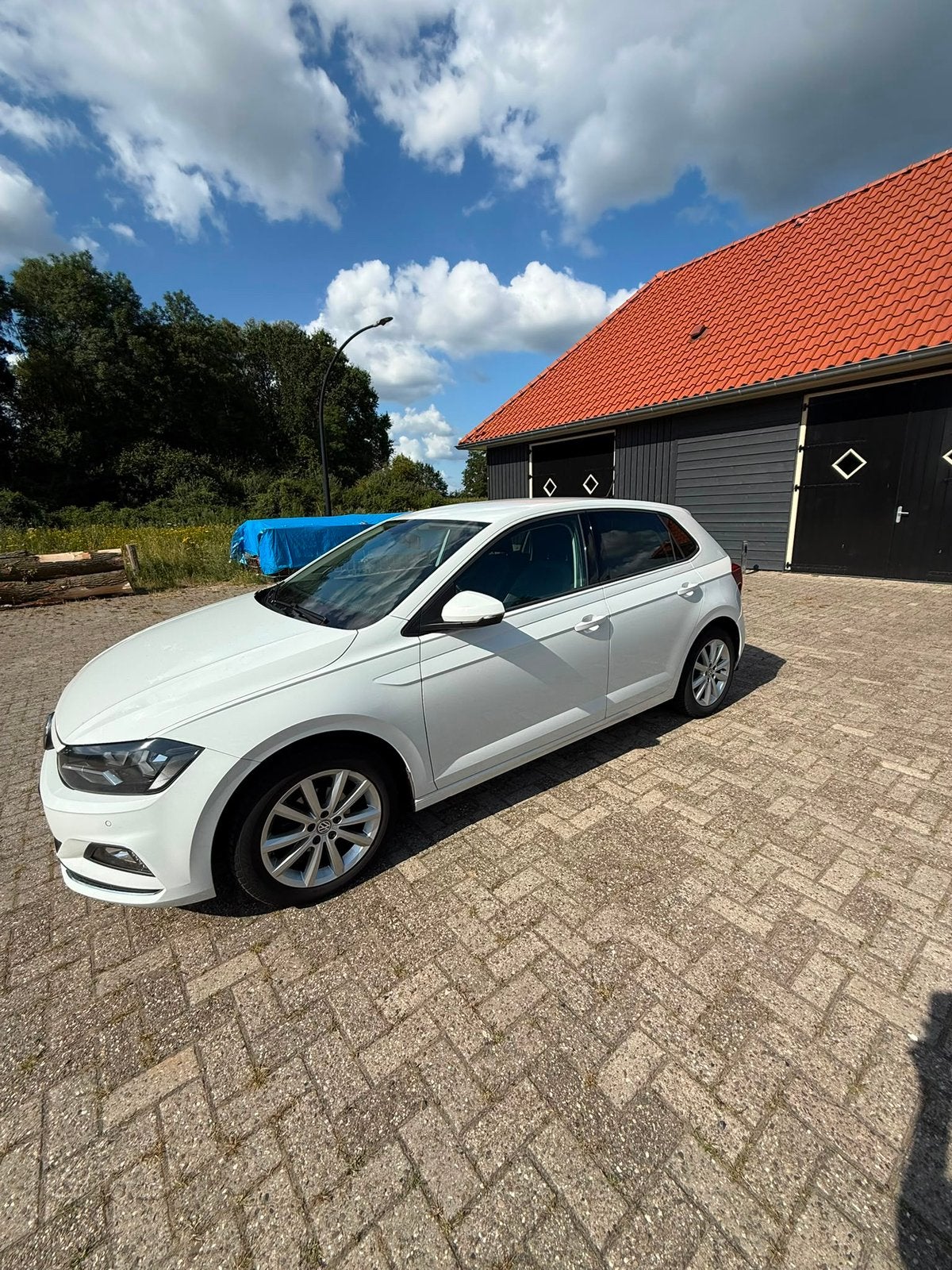 Volkswagen Polo 1.0 TSI 95pk Highline 2019 Wit Navi Airco, Auto's, Voorwielaandrijving, 40 €/maand, Euro 6, Wit