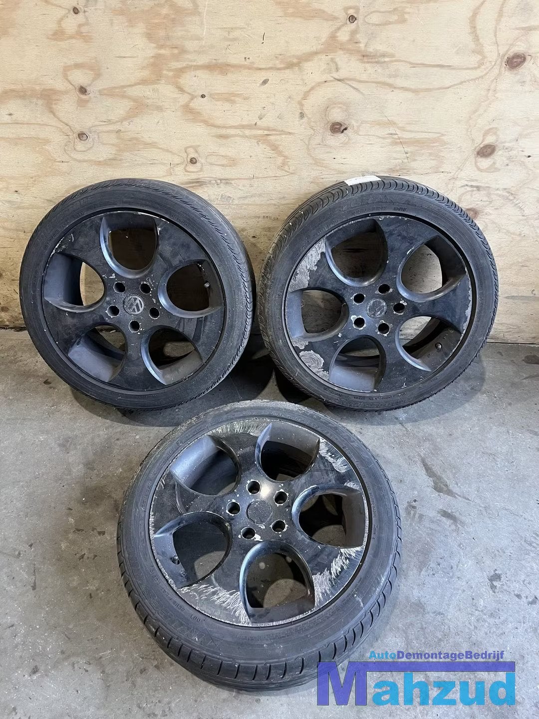 VW GOLF 5 GTI VELGEN 5X112 57.1 17 INCH Zwart, Gebruikt, Volkswagen, Volkswagen AG, Berliner Ring 2
38440  Wolfsburg, DE
