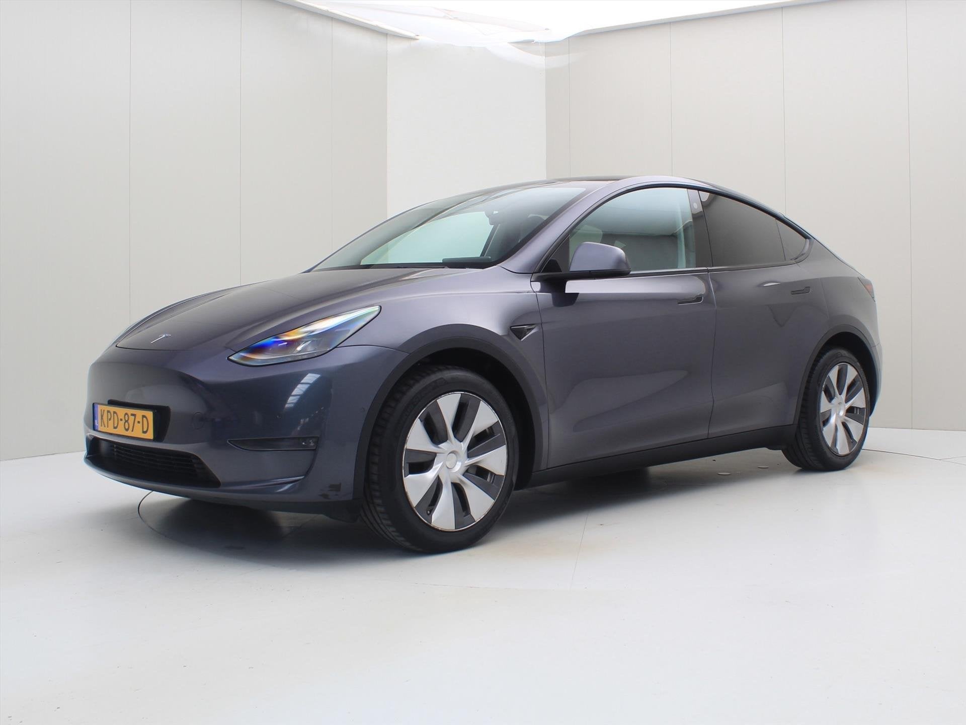 Tesla Model Y Long Range AWD 75kWh 351pk AMD RYZEN 91.3 % So, Automaat, Gebruikt, Zwart, 351 pk