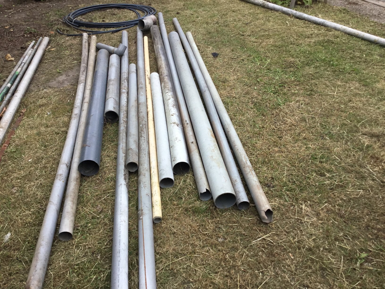 Gratis plastic buizen, pijpen voor riolering, Doe-het-zelf en Verbouw, Ophalen of Verzenden, Pvc, Minder dan 2 meter, 80 mm of meer
