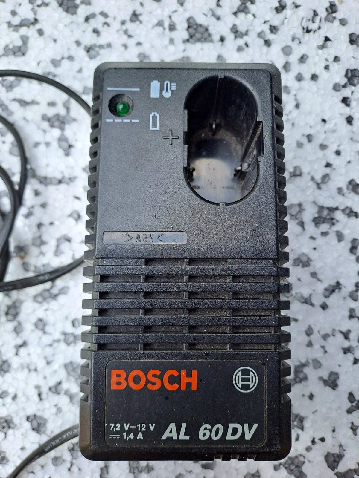 Bosch machine accu lader. Type AL60 DV., Ophalen of Verzenden, Gebruikt