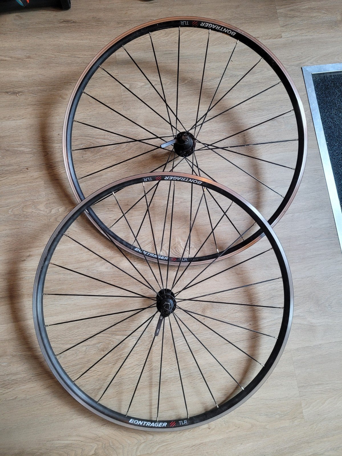 Bontrager TLR wielset - slecht achterwiel, Gebruikt, Bontrager, Aluminium, Racefiets