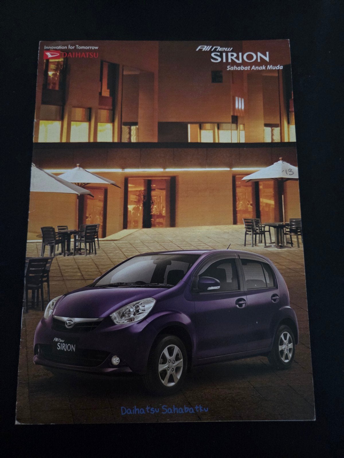 Brochure Daihatsu Sirion 2013 Indonesië, Ophalen of Verzenden, Zo goed als nieuw, Overige merken