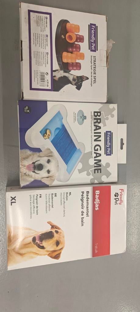 Brain games hond + badjas xl hond, Dieren en Toebehoren, Ophalen of Verzenden