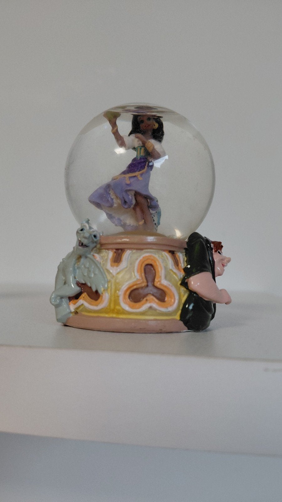 Disney Snowglobe Klokkenluider, Verzamelen, Ophalen of Verzenden, Zo goed als nieuw, Beeldje of Figuurtje