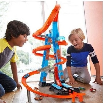 Hot Wheels wolkenkrabber, Kinderen en Baby's, Ophalen of Verzenden, Hot Wheels, Elektrisch, Racebaan