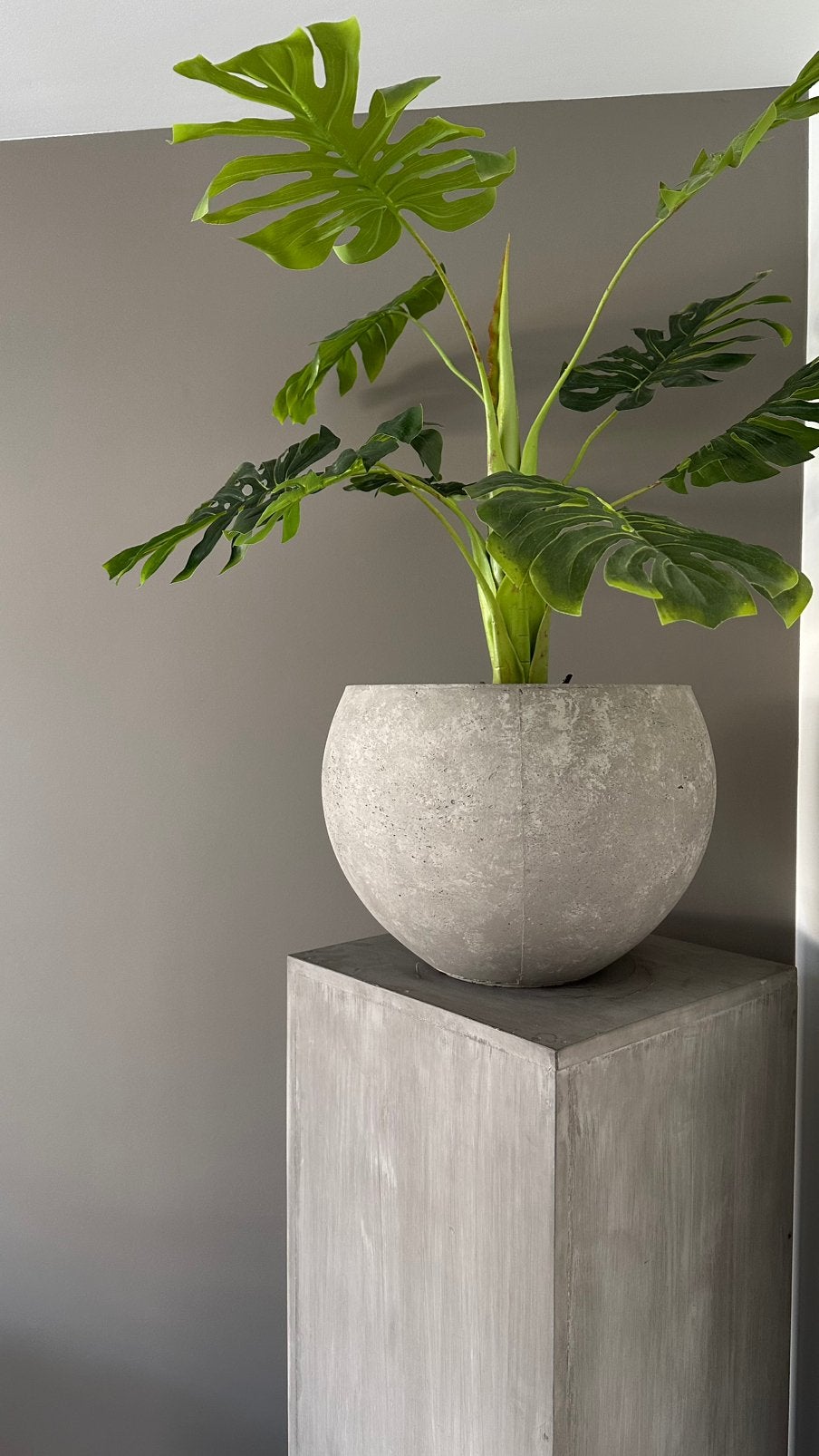 Grote grijze pot - 38x33 cm - Zeer nette staat, Tuin en Terras, Ophalen, Zo goed als nieuw, Rond, Tuin