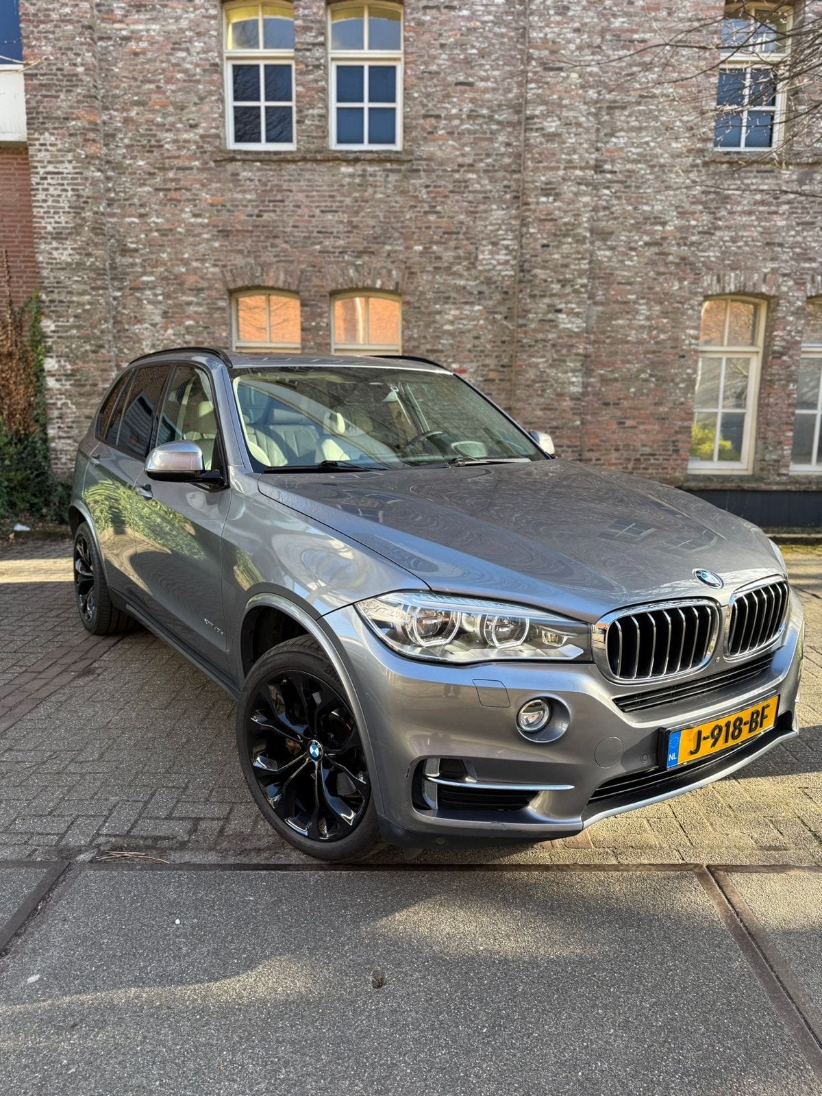 BMW X5 Xdrive40e Iperformance 313pk Aut 2016 Grijs, Auto's, X5, Vierwielaandrijving, 147 €/maand, SUV of Terreinwagen