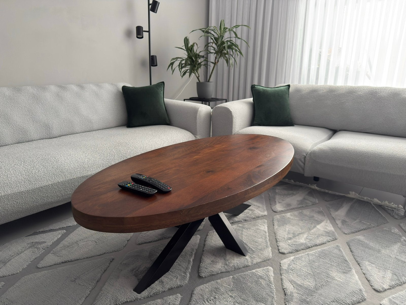 Salontafel ovaal mangohout 140  70 cm – (nieuw), Huis en Inrichting, Ophalen, Minder dan 75 cm, Minder dan 150 cm, Nieuw