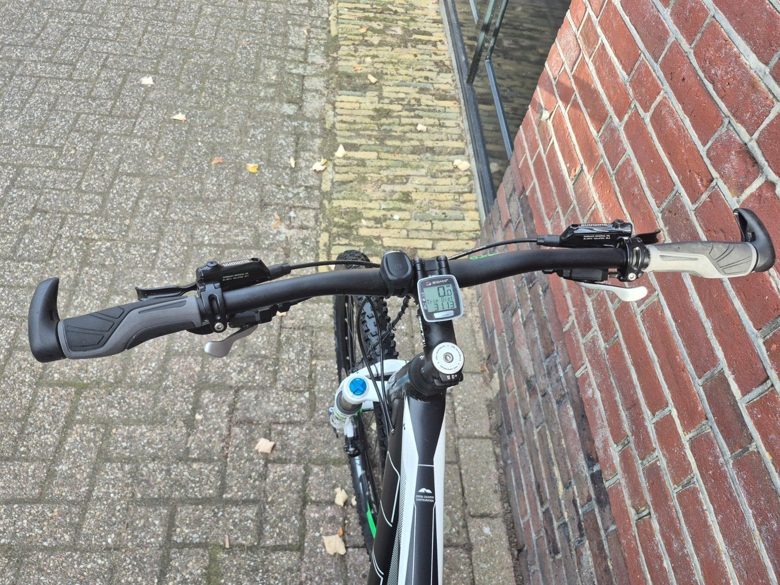 Foto 5 van Cube Ltd 27,5 inch mountainbike