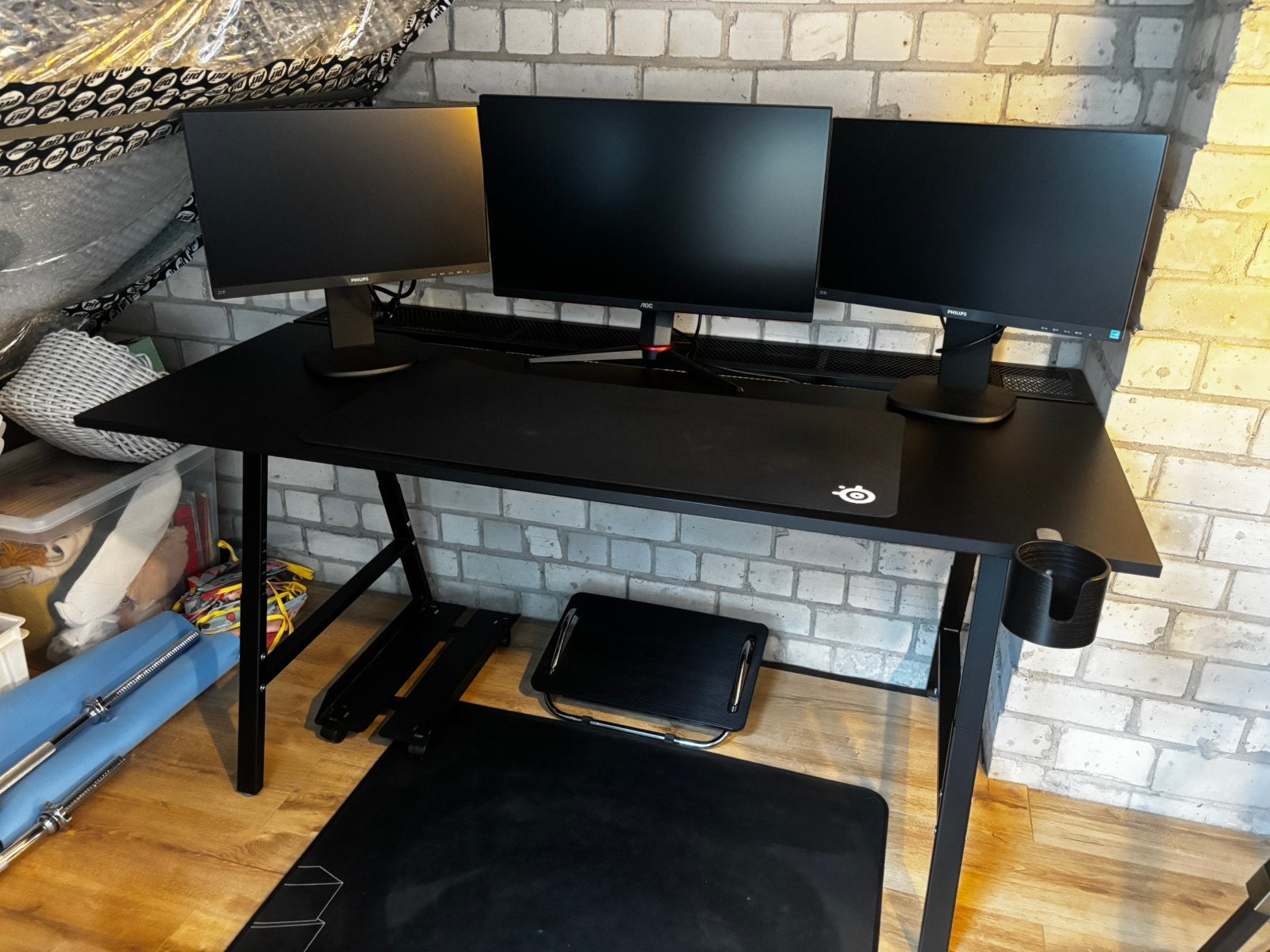 Compleet Gaming Bureau 160x80 + DXRacer Chair + 144Hz Setup, Ophalen, Zo goed als nieuw