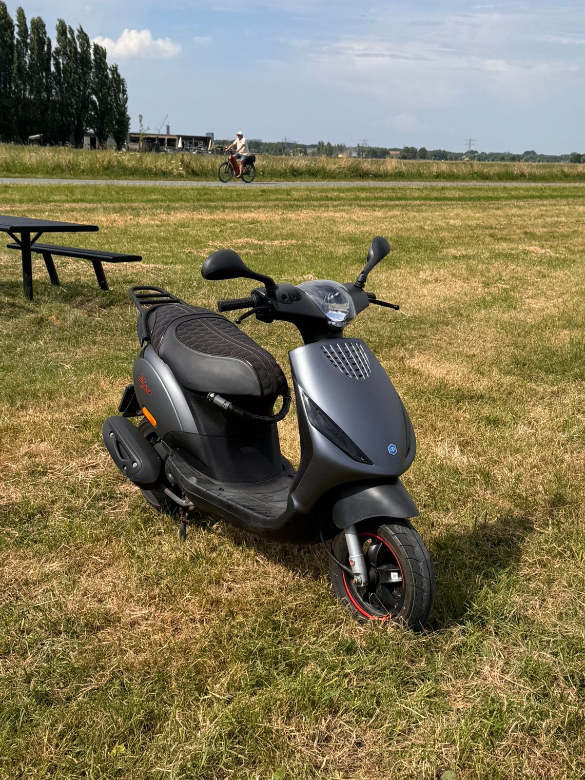 Piaggio zip iget 2020, Ophalen, Zip, Zo goed als nieuw, Maximaal 25 km/u