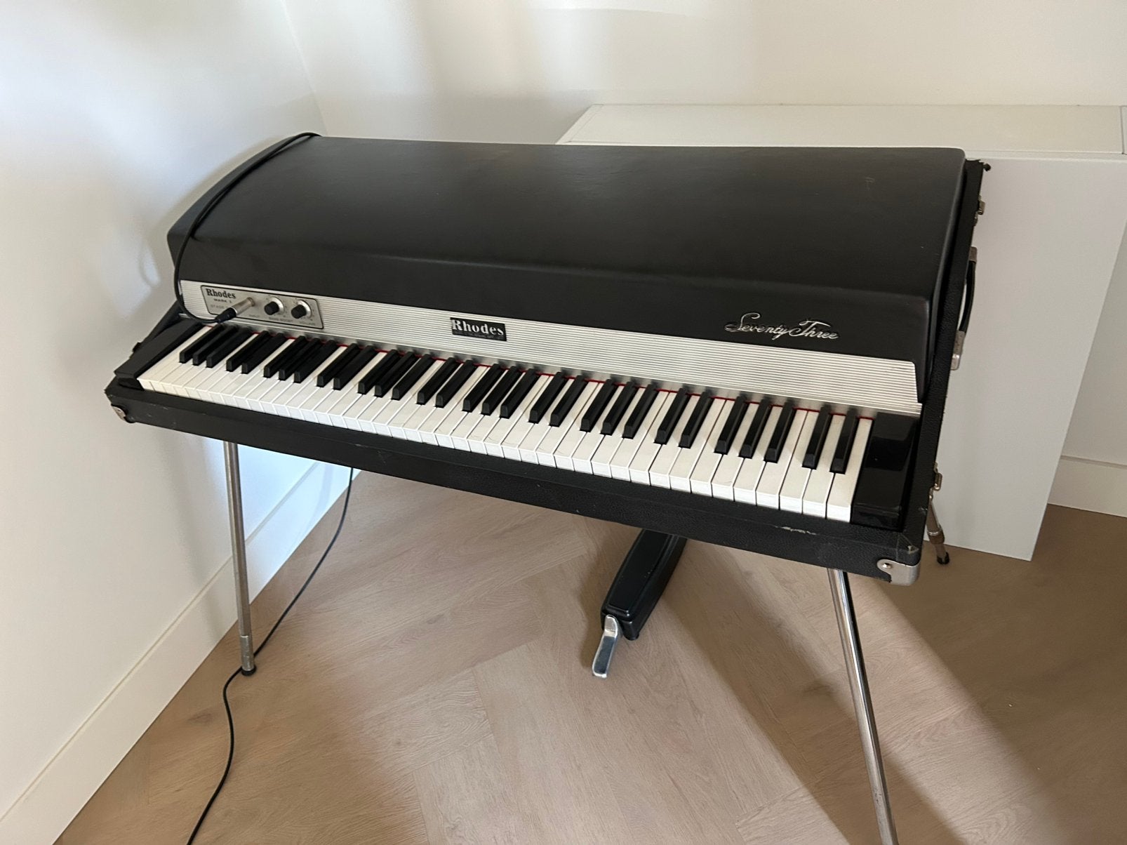 Foto 3 van Rhodes Mark I 73 – Vintage elektrische piano