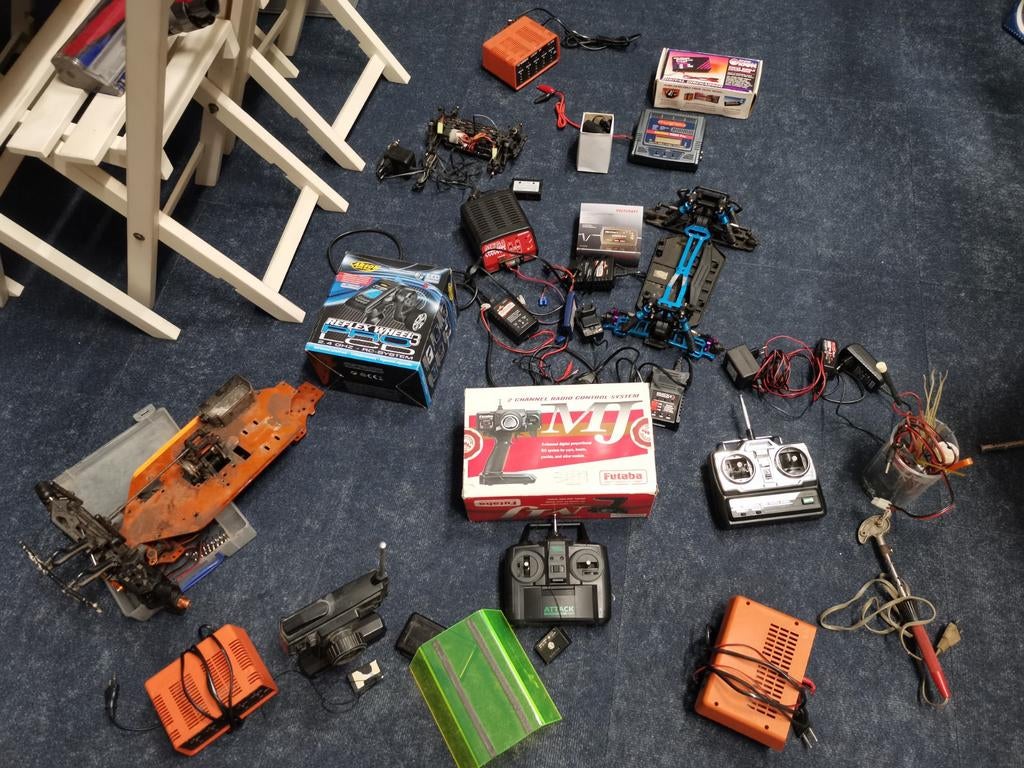 Laders zenders zie foto's, Ophalen of Verzenden, Overige schalen, Onderdeel