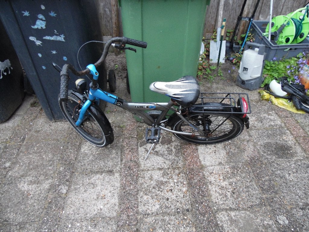kinderfiets (jongens), Gebruikt, Velgrem, Handrem, 20 inch