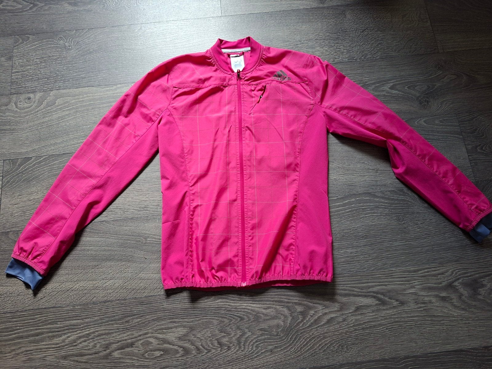 Adidas hardloopset: roze jasje en grijze legging € 30,00, Kleding | Dames, Adidas, Ophalen of Verzenden, Zo goed als nieuw, Maat 36 (S)