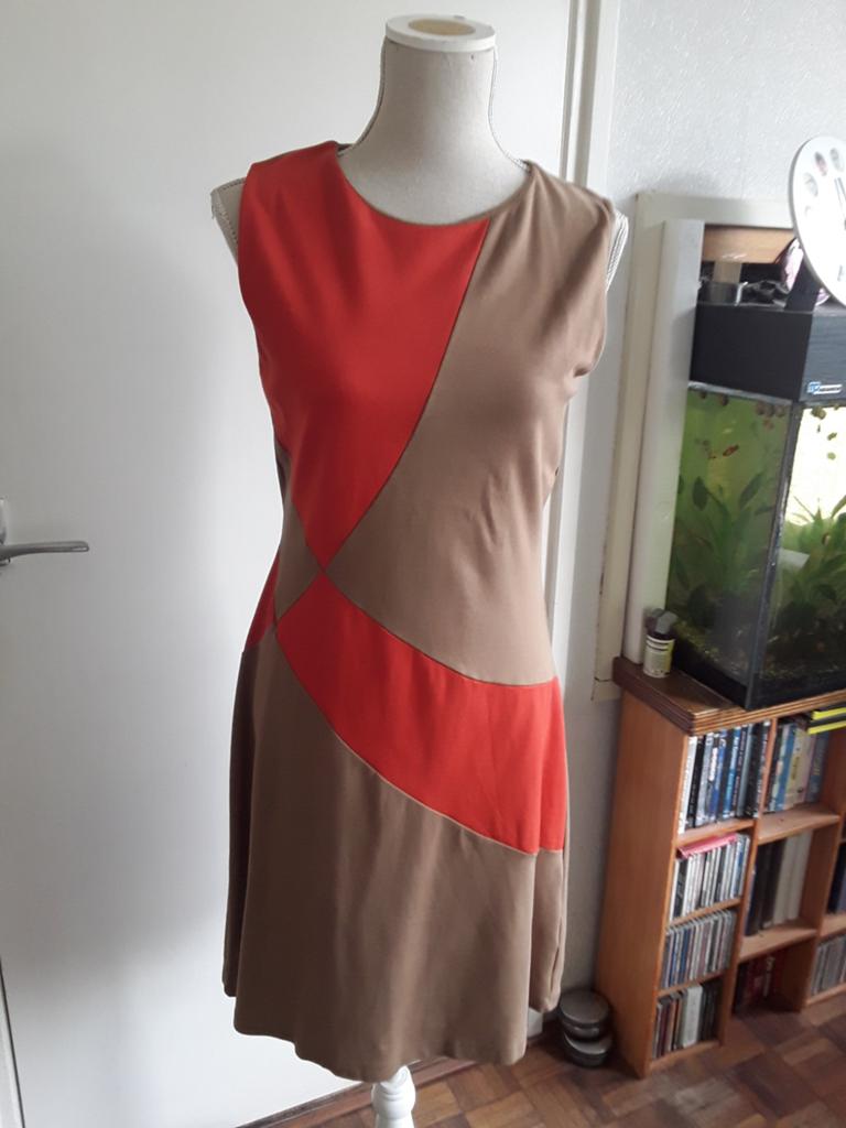 Leuke jurk , merk PTC   maat XL, Ophalen of Verzenden, Zo goed als nieuw, Maat 46/48 (XL) of groter, Onder de knie