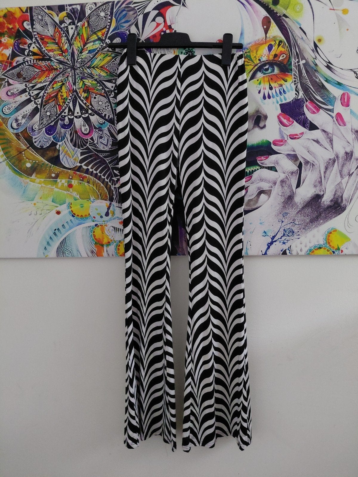Prachtige By Swan flared broek - Zwart/Wit - Maat S, Zwart, Ophalen of Verzenden, Zo goed als nieuw, Maat 36 (S)