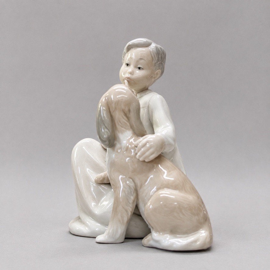 Lladró 4522 Boy with Dog – Shhhh – Vicente Martínez  Retired, Ophalen of Verzenden