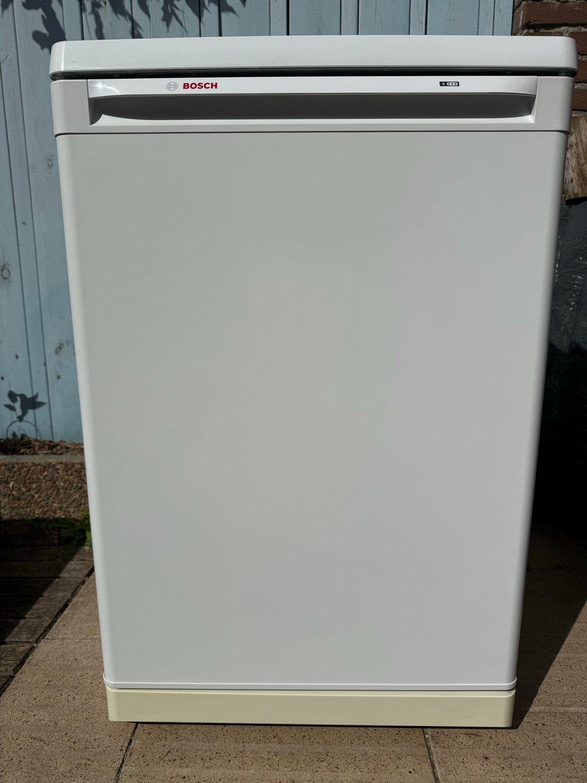 Bosch Vriezer tafelmodel - No-frost - A+, Witgoed en Apparatuur, 85 tot 120 cm, 75 tot 100 liter, Met aparte vriezer, Ophalen of Verzenden