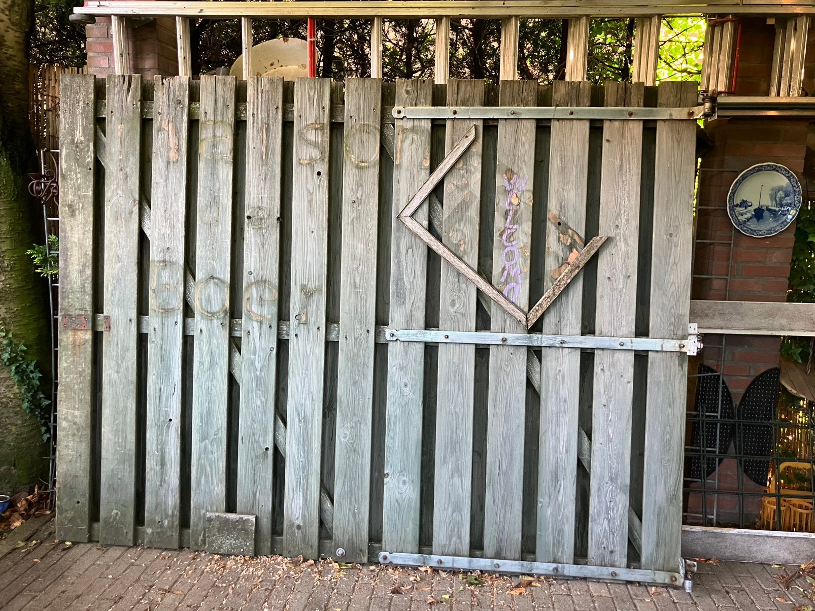 Houten toegangspoort, Ophalen, Gebruikt, 150 tot 200 cm, Hout
